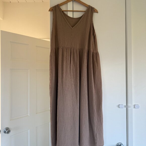 It Is Well LA - Organic Reversible Gauze Midi Dress - Picture 3 of 9